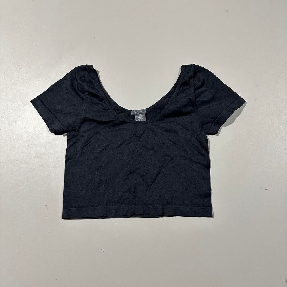 Soho Girls Small Black Cropped Shirt with Cap Sleeves